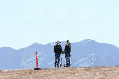 media/Dec-04-2025-Racers Edge (Thu) [[5ebc9f124d]]/1-Track Walk/